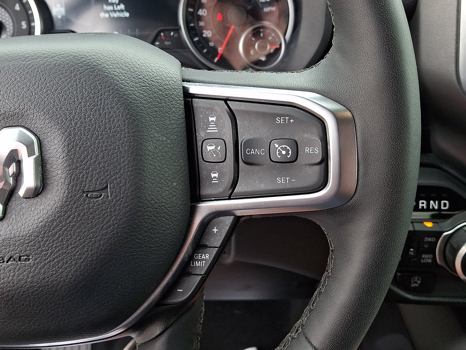 2026 RAM 1500 Big Horn Crew Cab 4x4 5'7" Box
