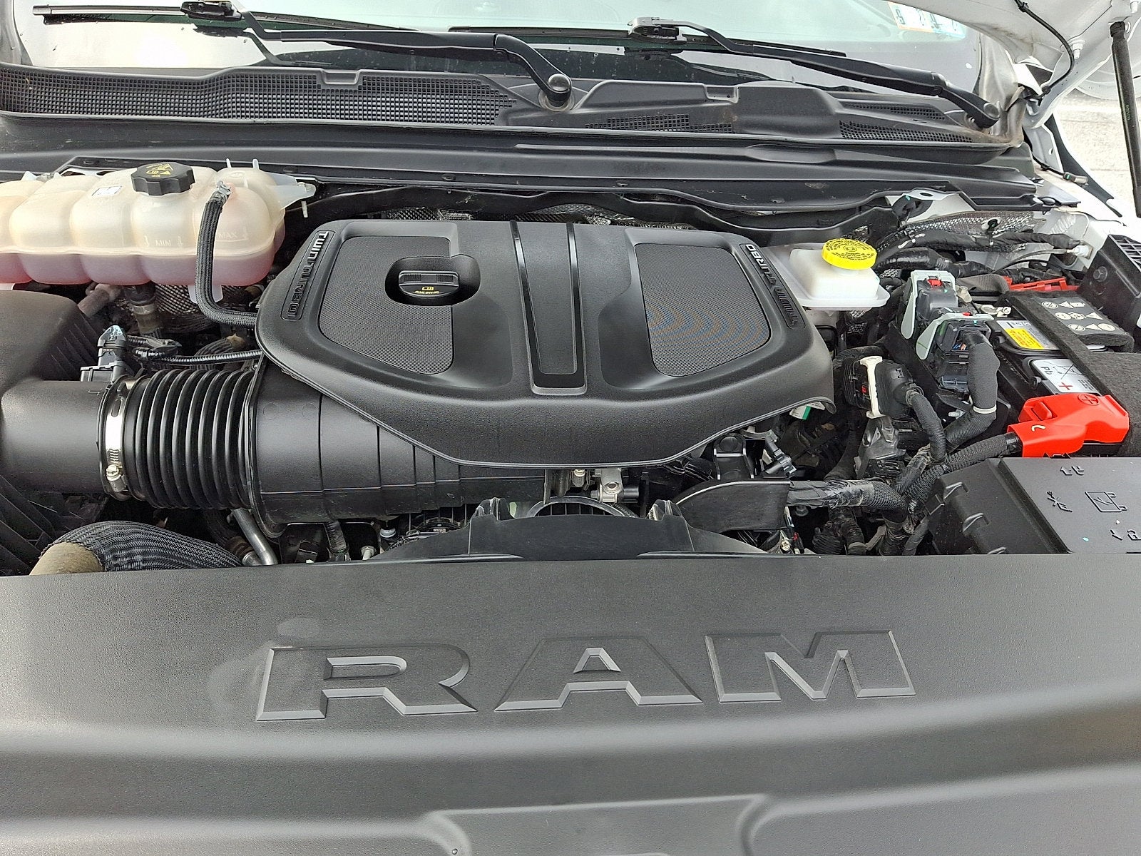 2026 RAM 1500 Big Horn Crew Cab 4x4 5'7" Box