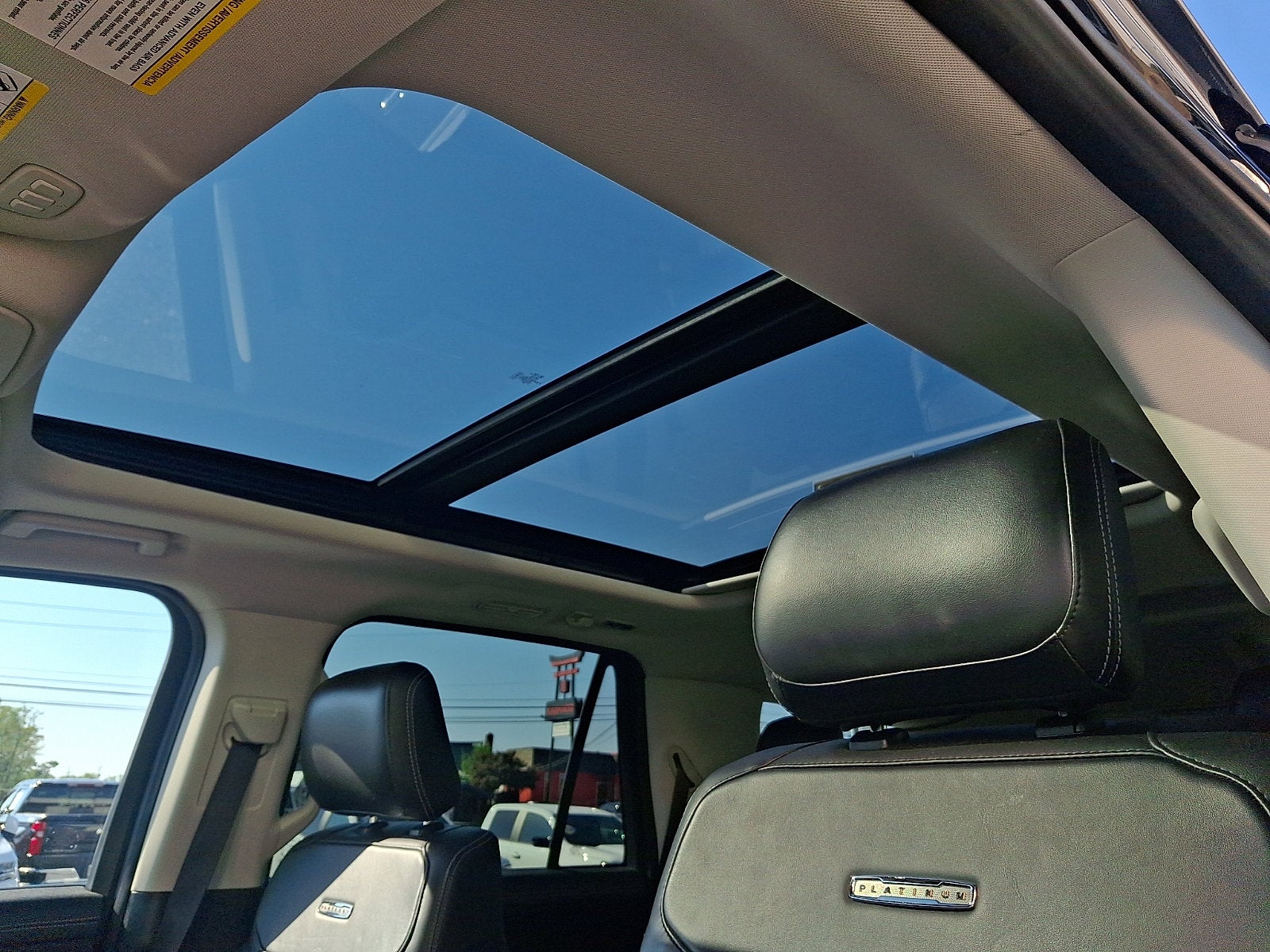 2025 Ford Expedition Platinum