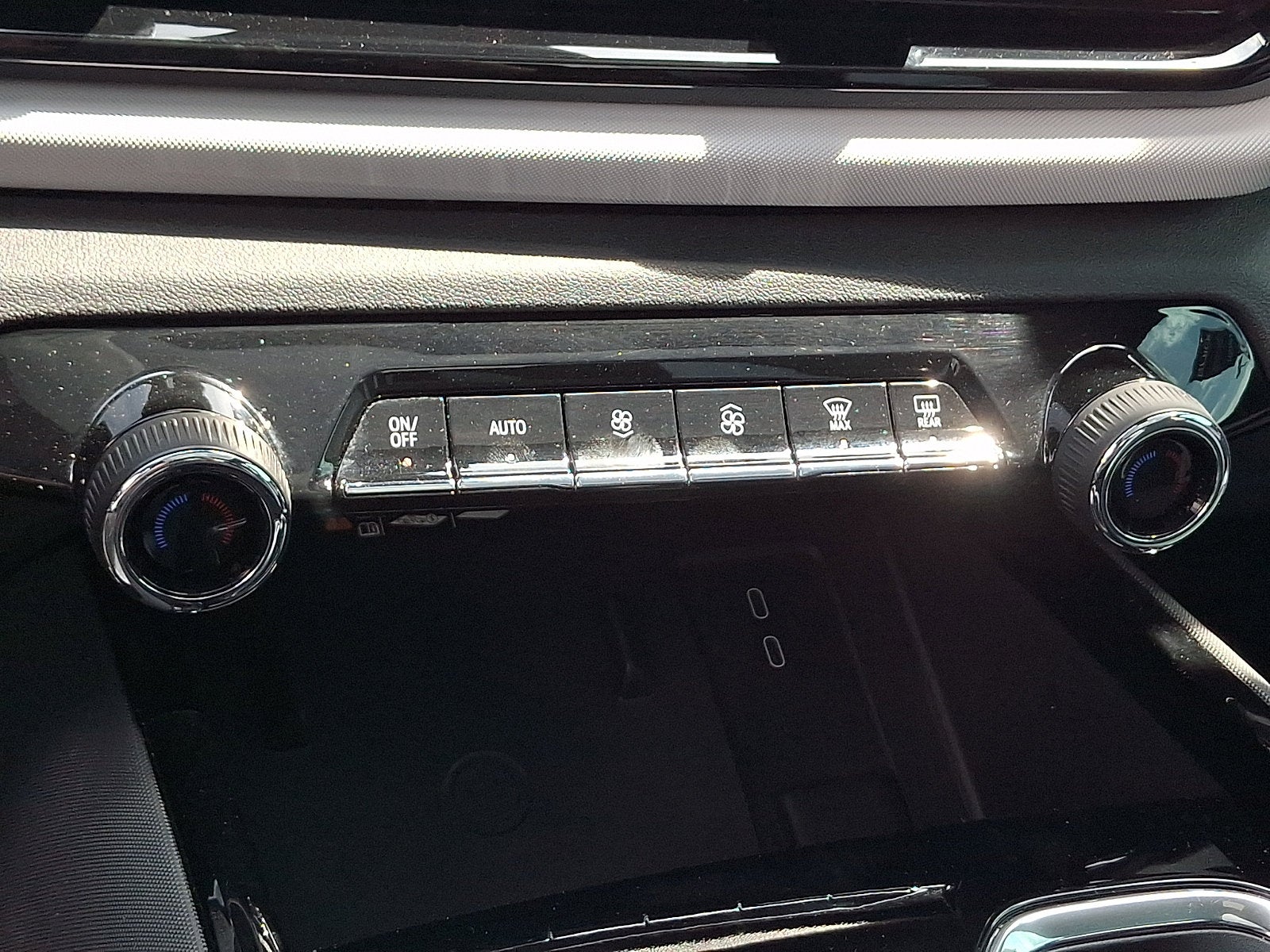 2025 Chevrolet Silverado EV RST - Max Range