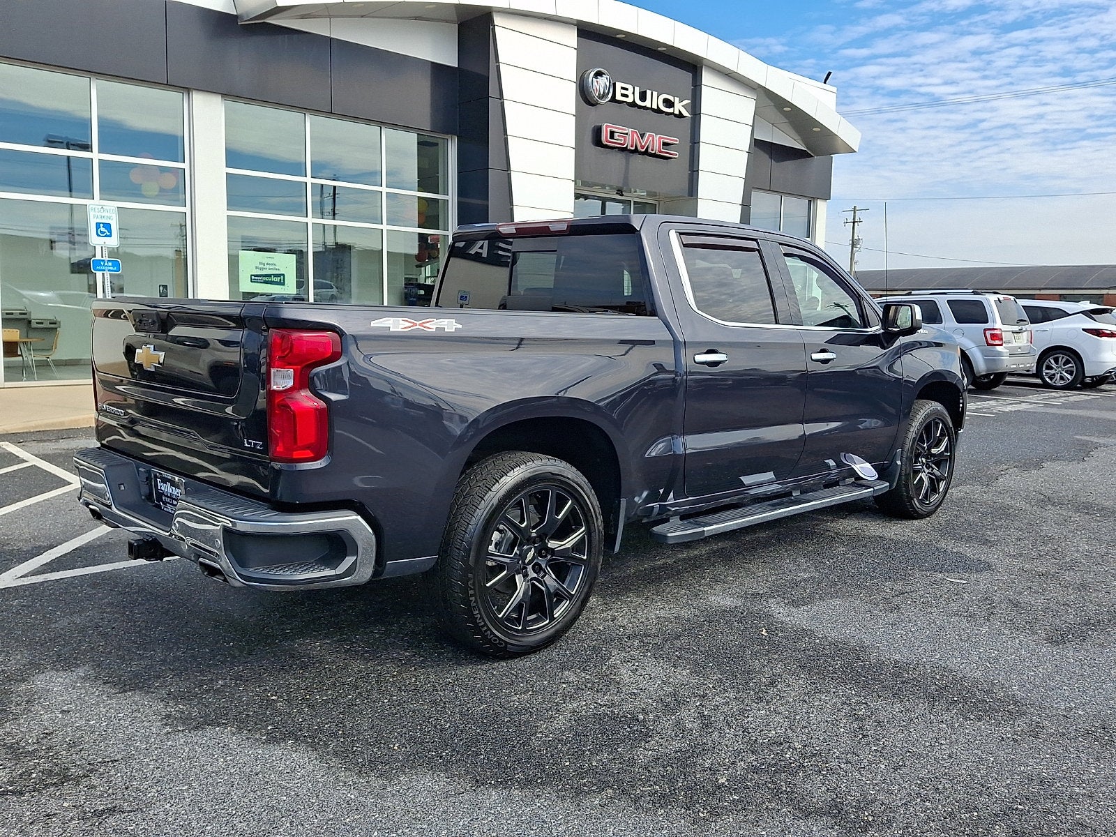 2022 Chevrolet Silverado 1500 LTZ