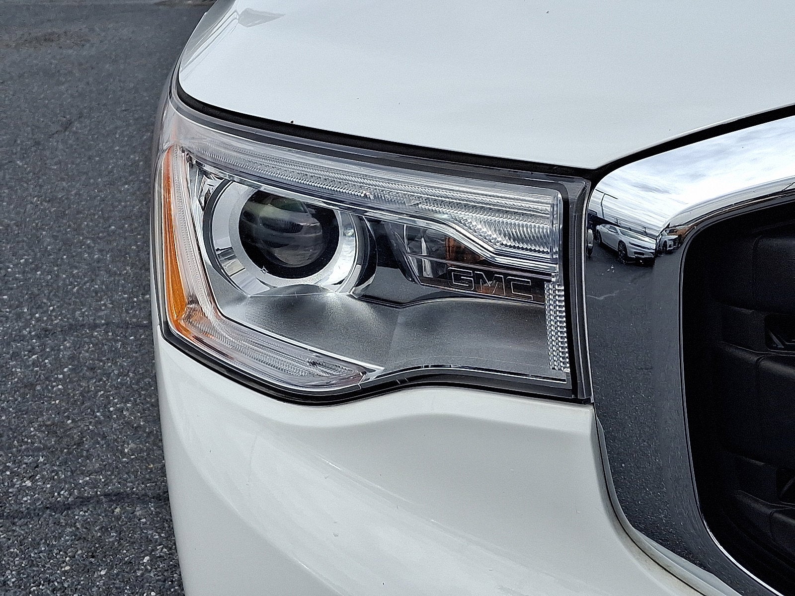 2019 GMC Acadia SLE