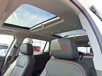2023 GMC Acadia AT4