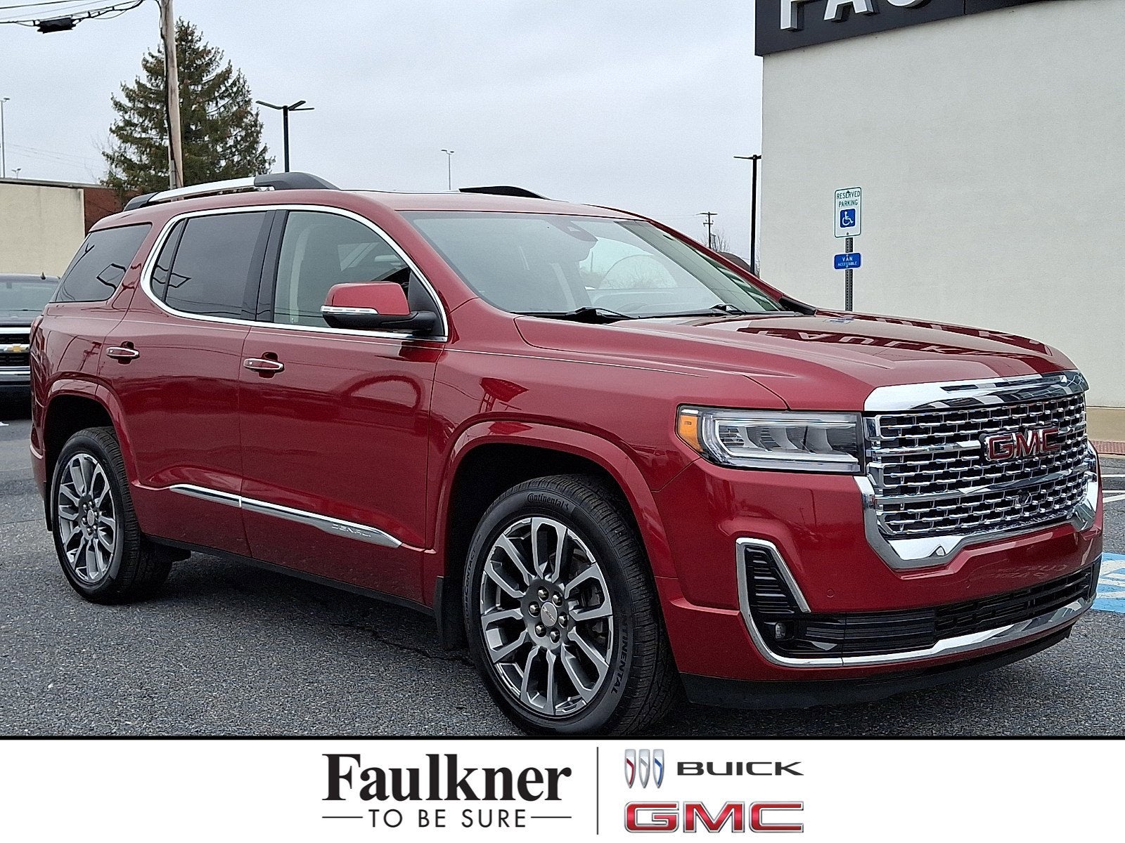 2020 GMC Acadia Denali