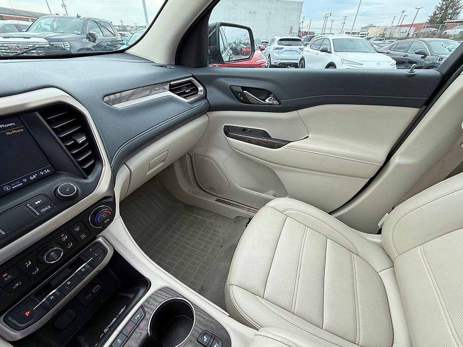 2021 GMC Acadia Denali