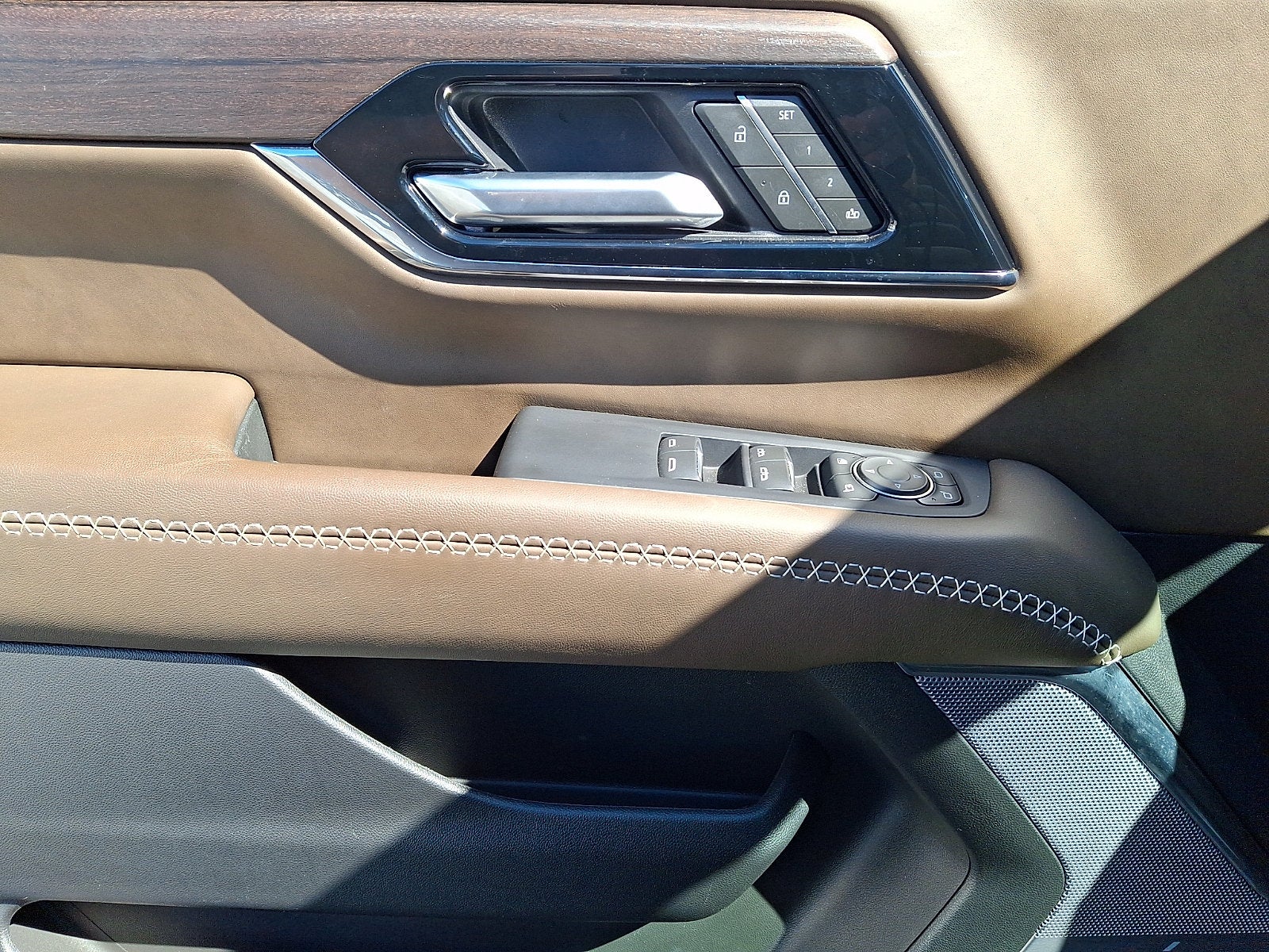 2025 GMC Yukon Denali Ultimate