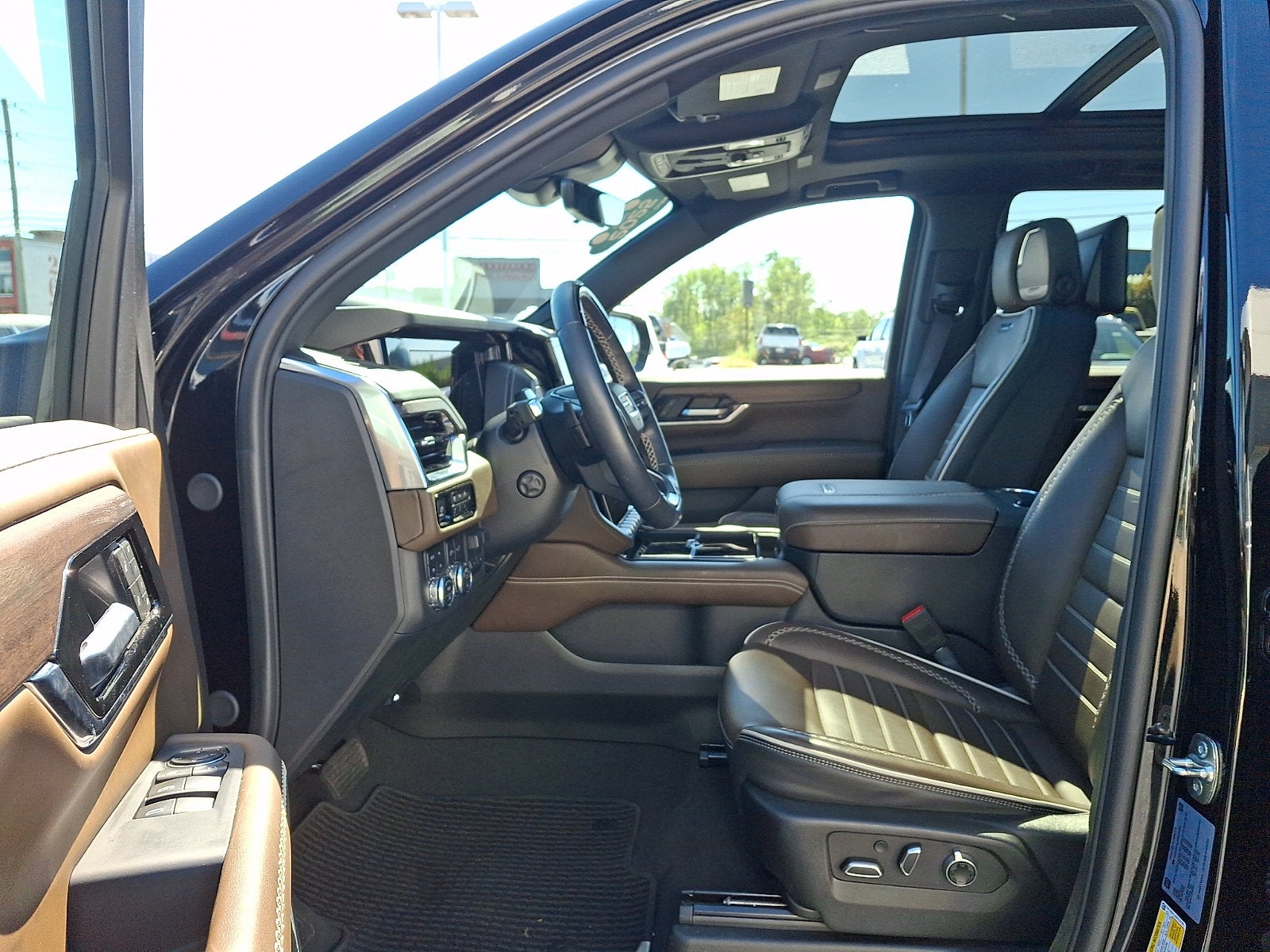 2025 GMC Yukon Denali Ultimate