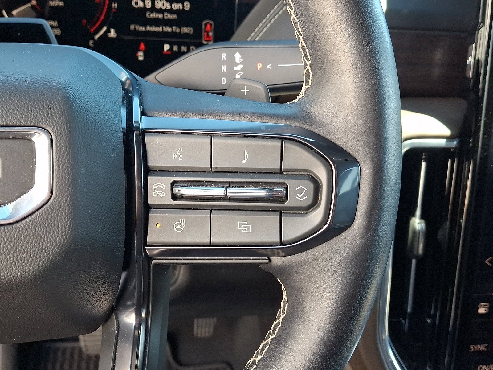 2025 GMC Yukon Denali Ultimate