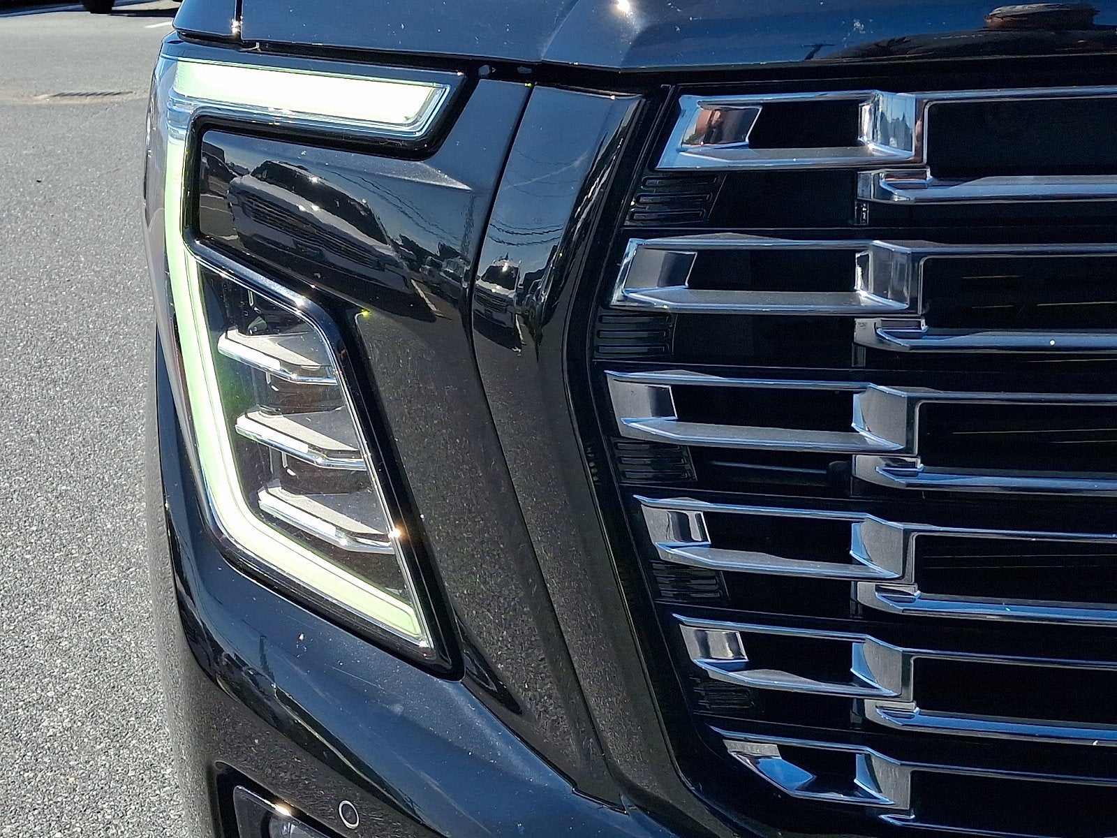 2025 GMC Yukon Denali Ultimate