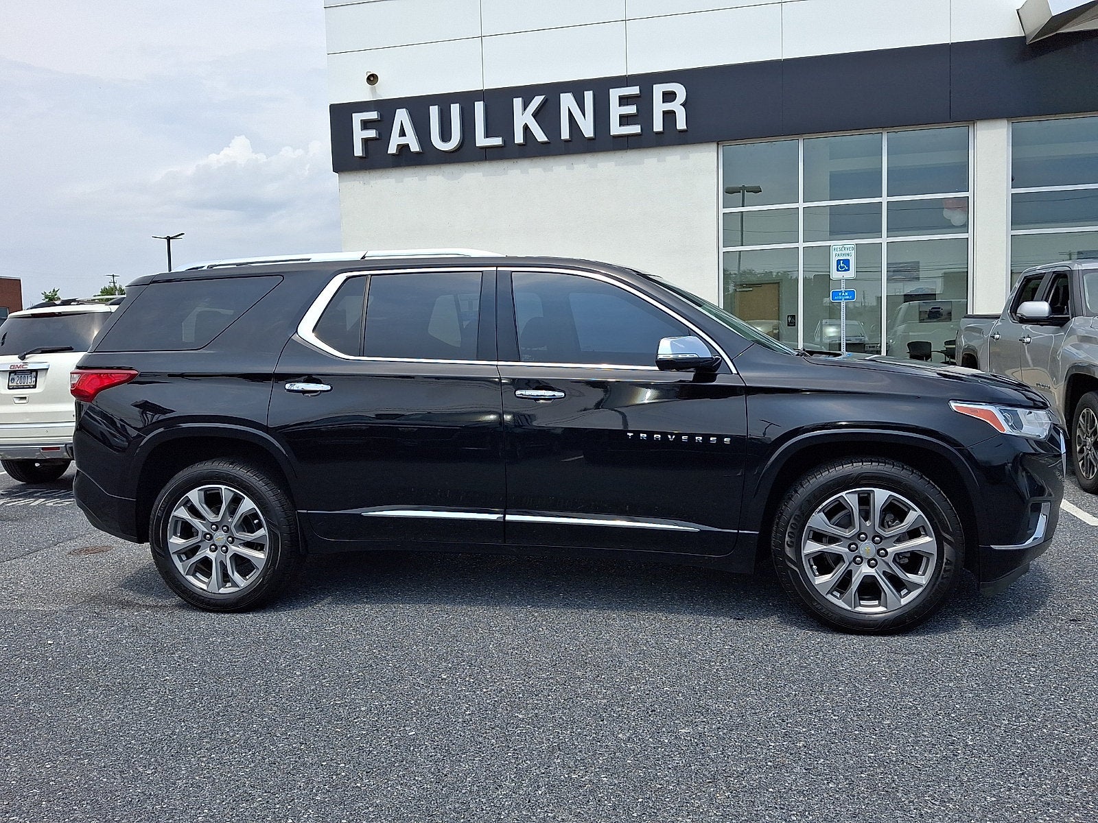 2020 Chevrolet Traverse Premier