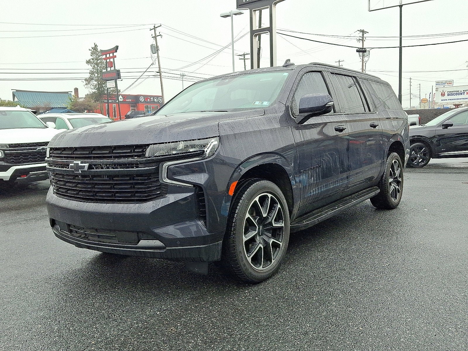2023 Chevrolet Suburban RST