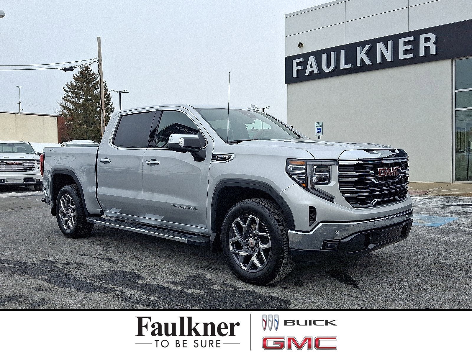 2022 GMC Sierra 1500 SLT