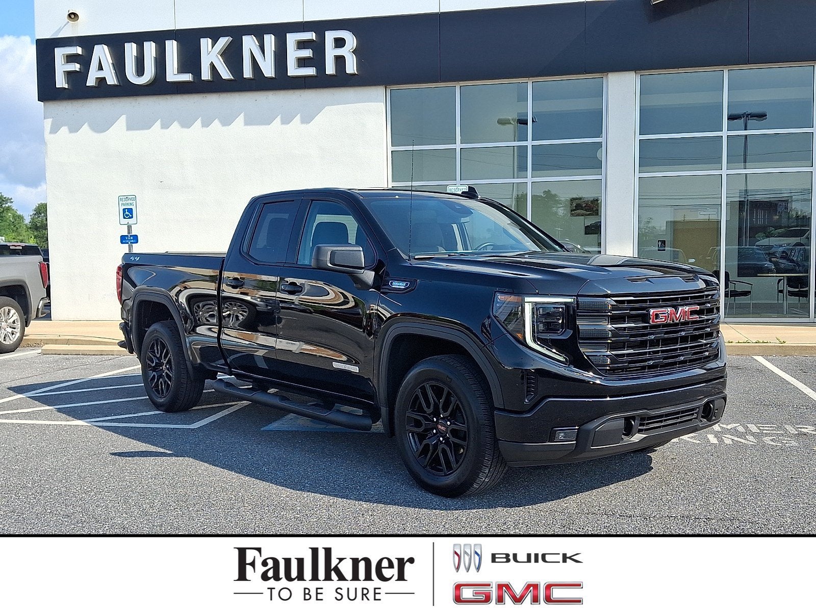 2023 GMC Sierra 1500 Elevation