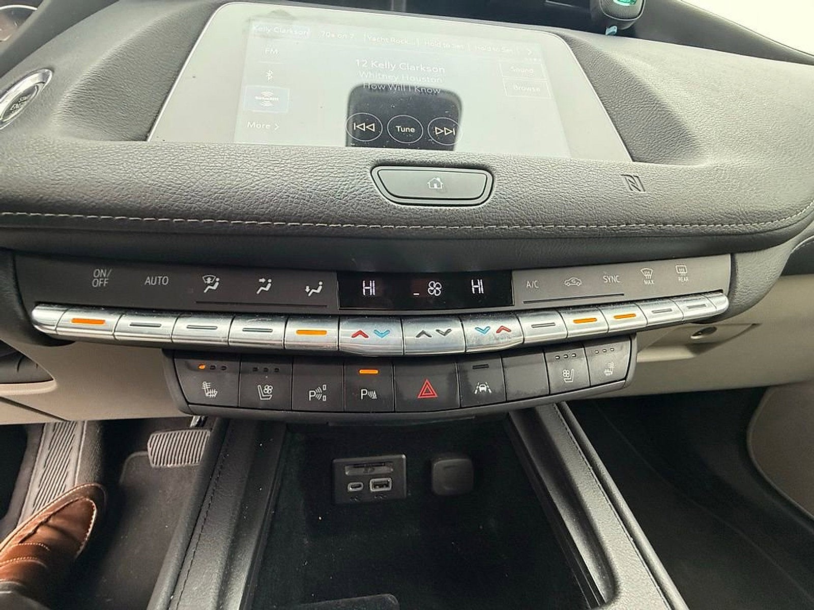 2019 Cadillac XT4 AWD Premium Luxury