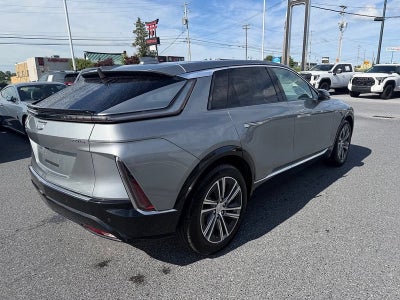 2024 Cadillac LYRIQ Luxury 1