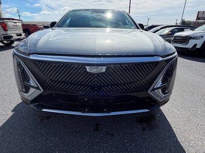 2024 Cadillac LYRIQ Luxury 1