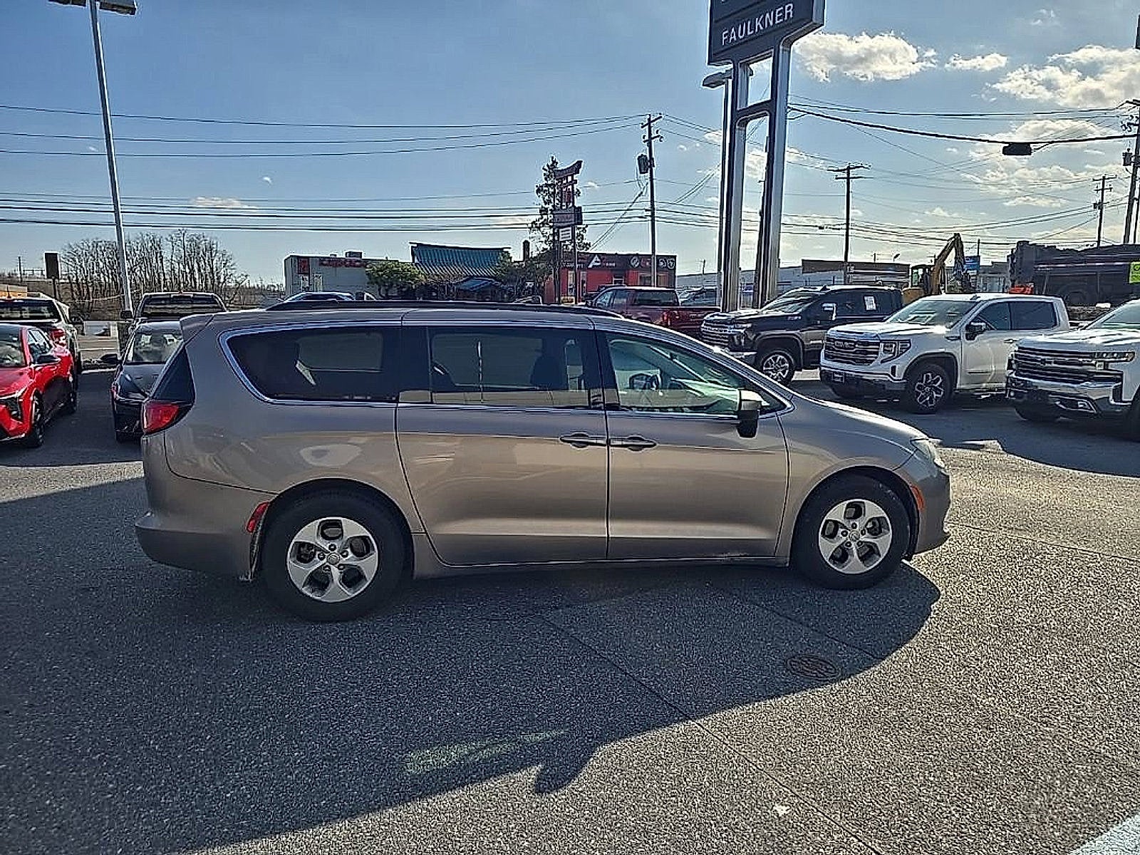 2017 Chrysler Pacifica LX