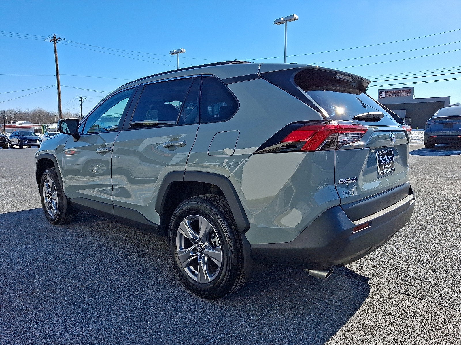 2023 Toyota RAV4 XLE