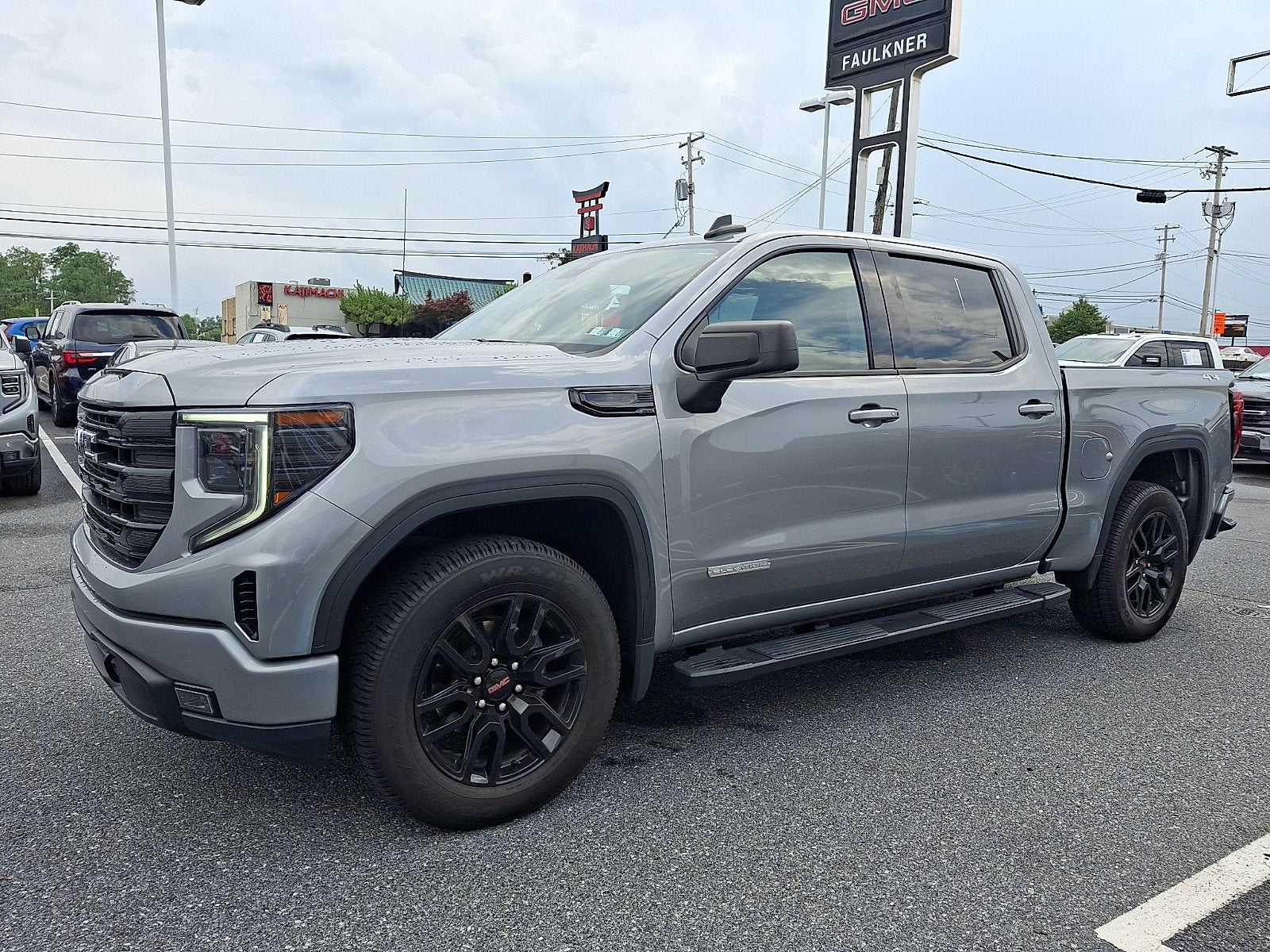 2023 GMC Sierra 1500 Elevation