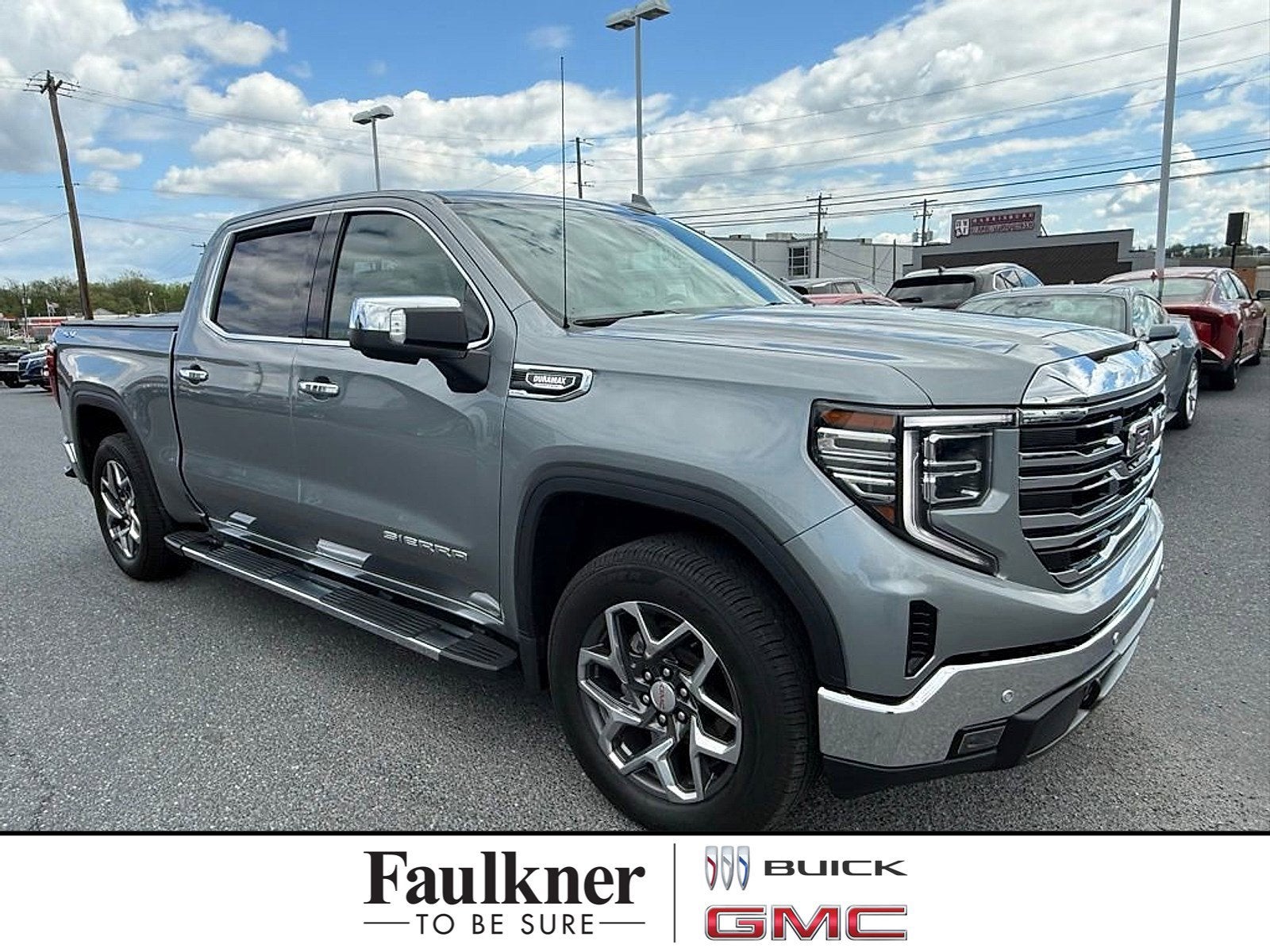2024 GMC Sierra 1500 SLT