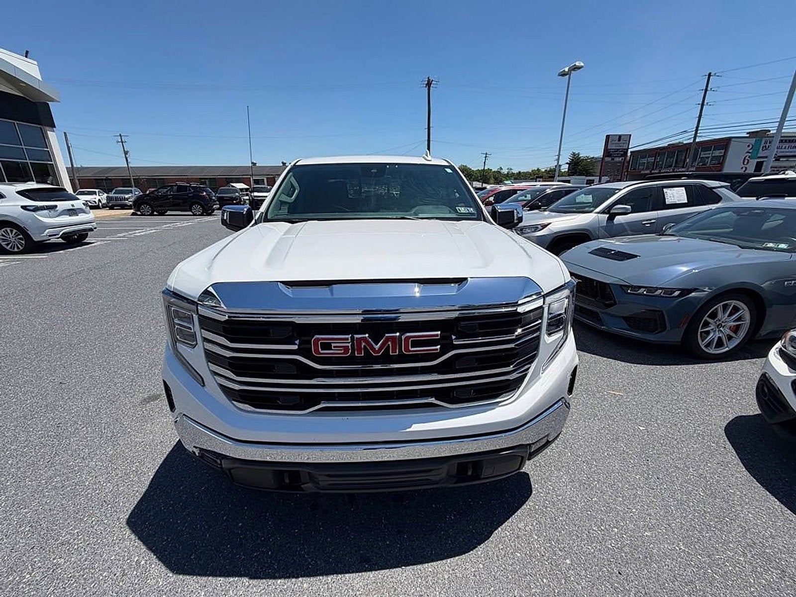2023 GMC Sierra 1500 SLT