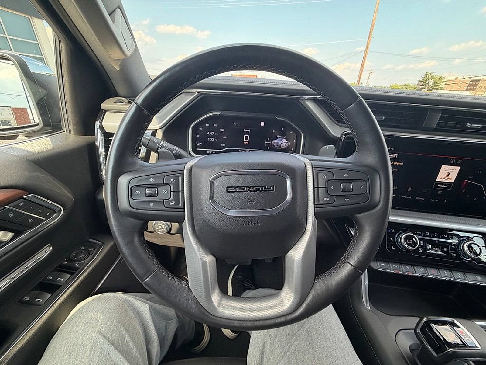 2023 GMC Sierra 1500 Denali
