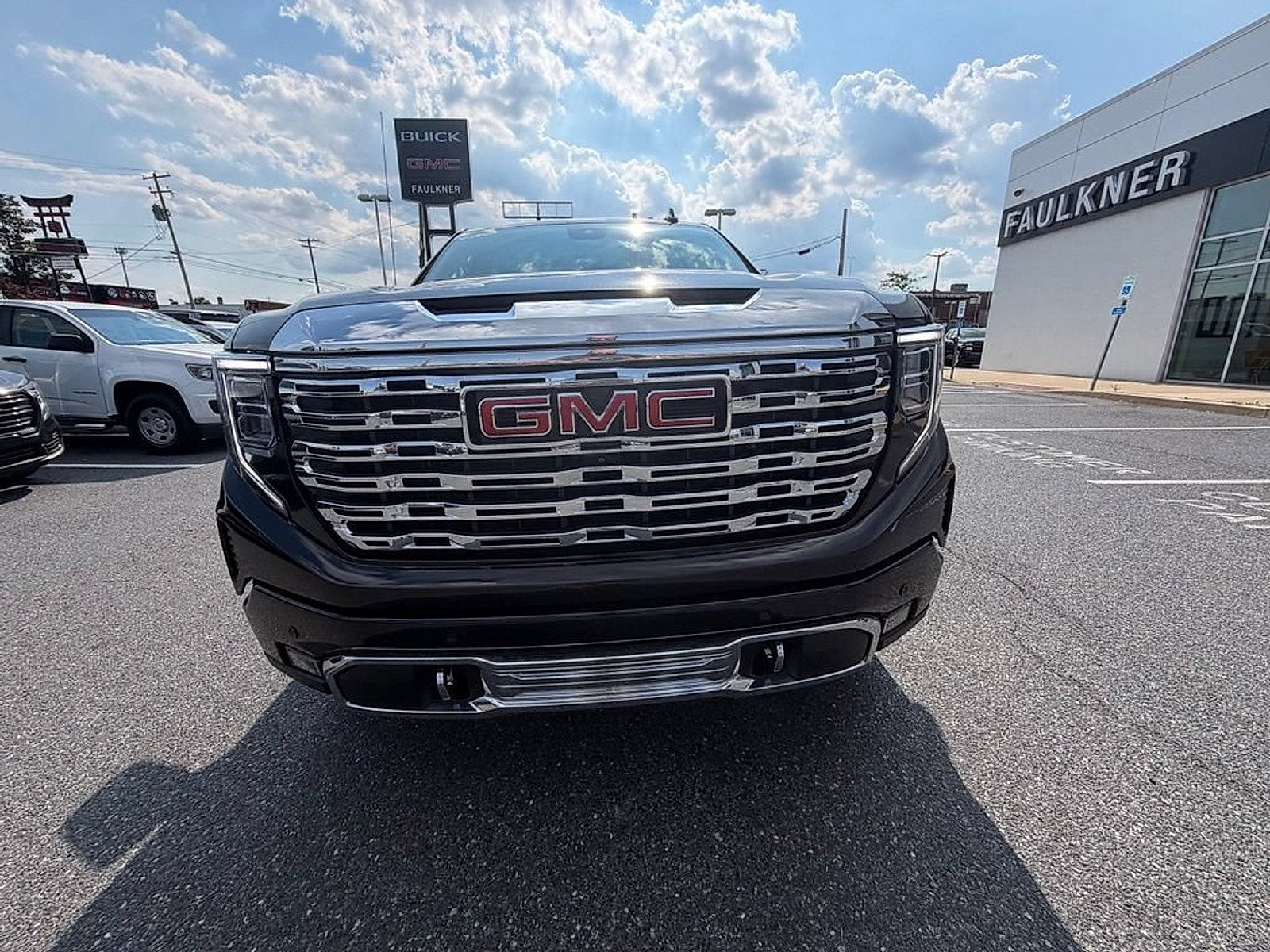 2023 GMC Sierra 1500 Denali