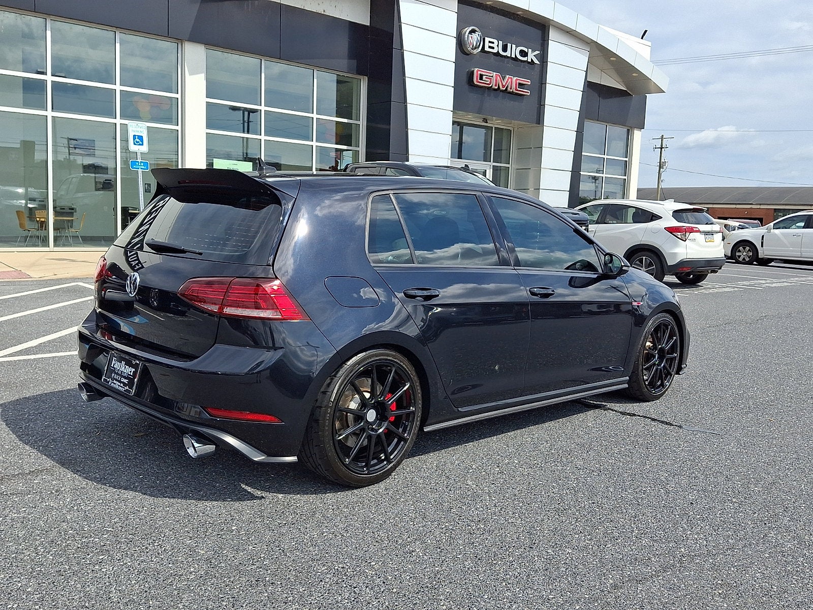 2019 Volkswagen Golf GTI 2.0T SE