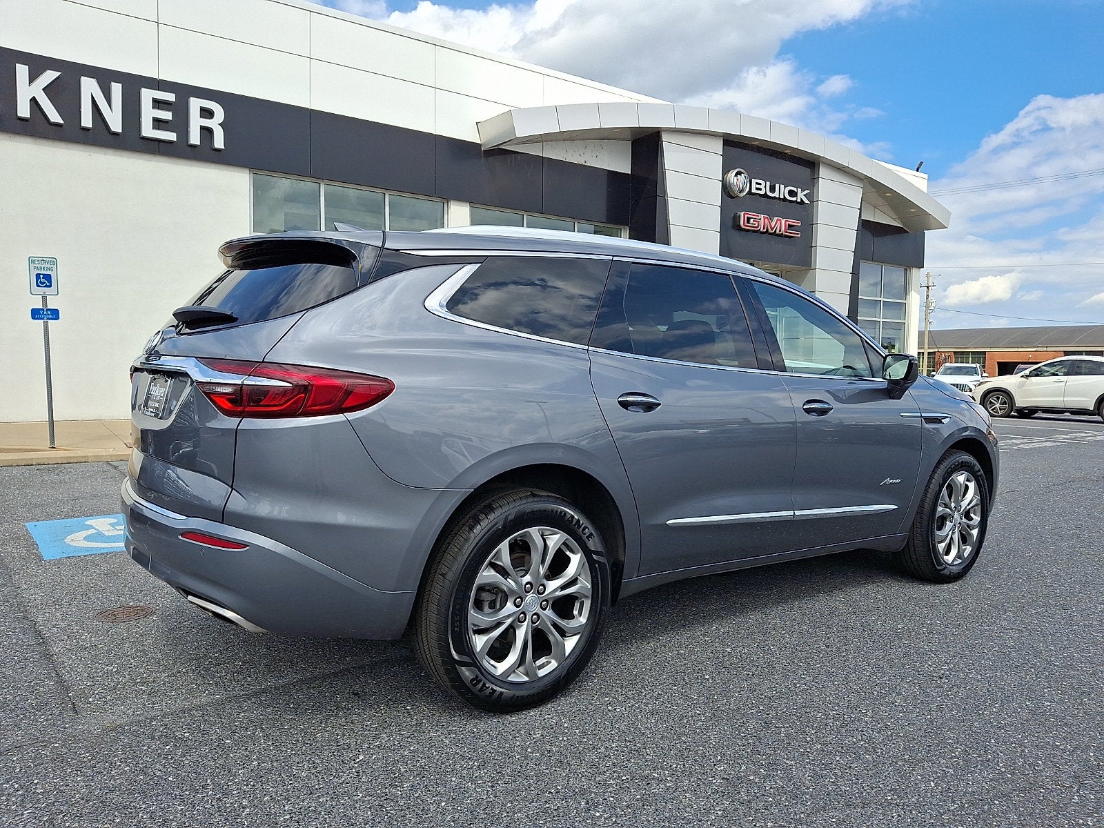 2021 Buick Enclave Avenir