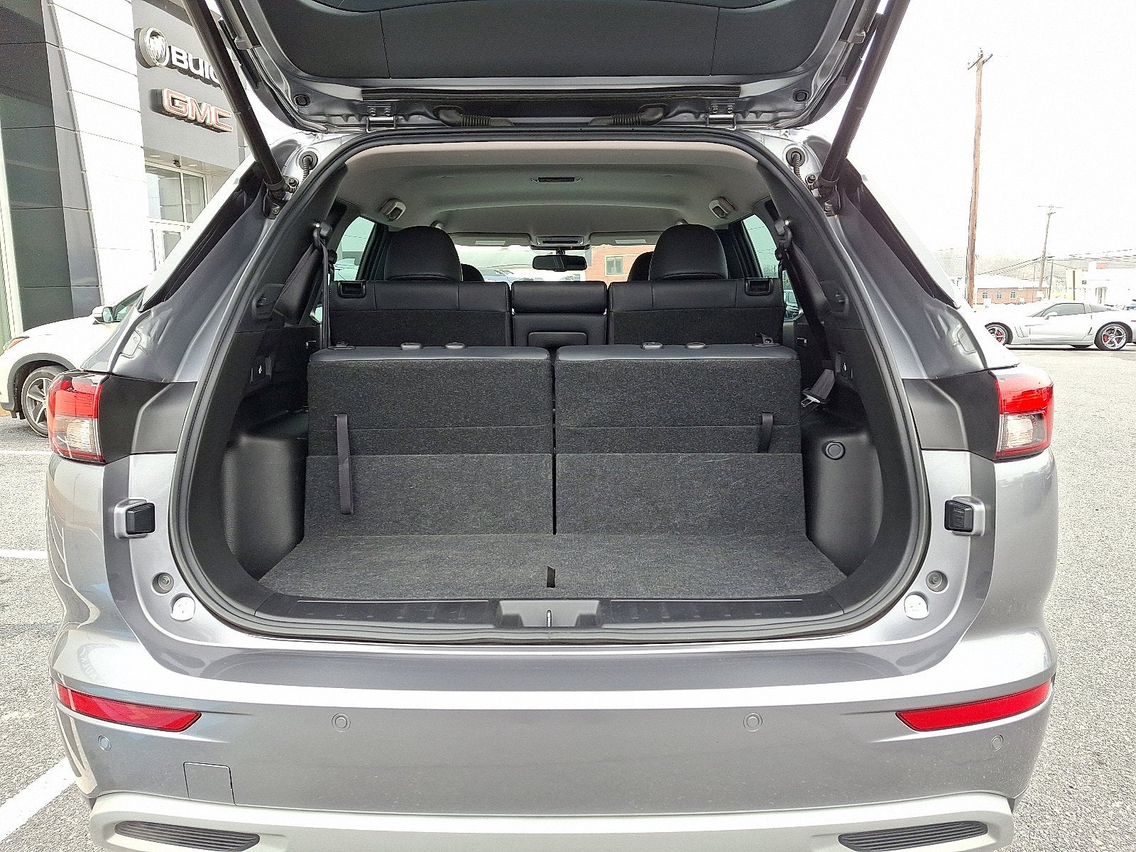 2022 Mitsubishi Outlander SEL