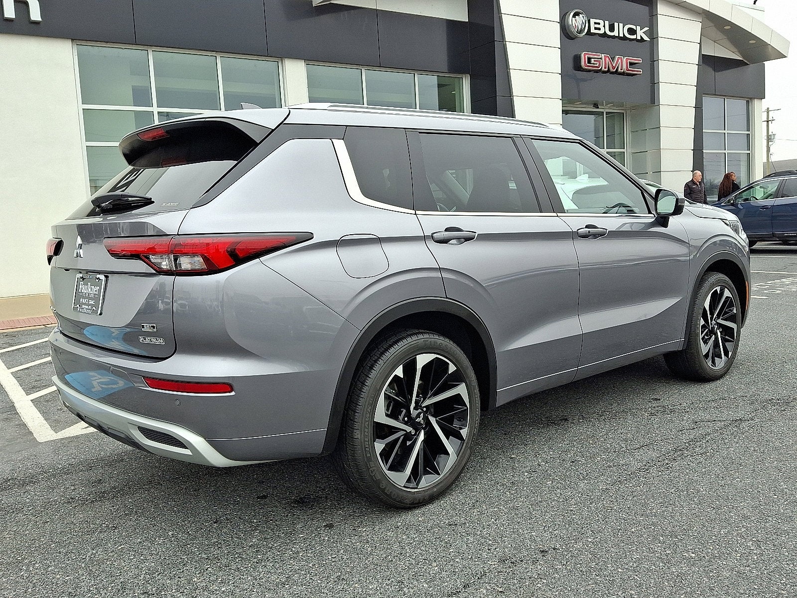 2022 Mitsubishi Outlander SEL