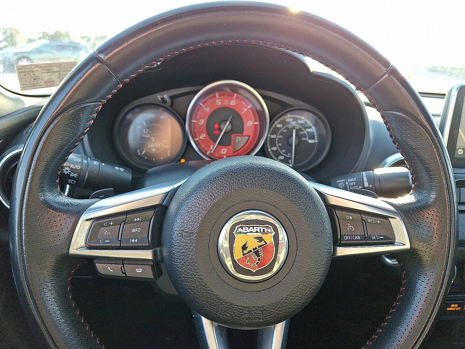 2020 FIAT 124 Spider Abarth