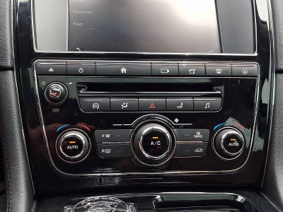 2016 Jaguar XJ R-Sport