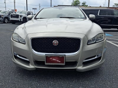 2016 Jaguar XJ R-Sport