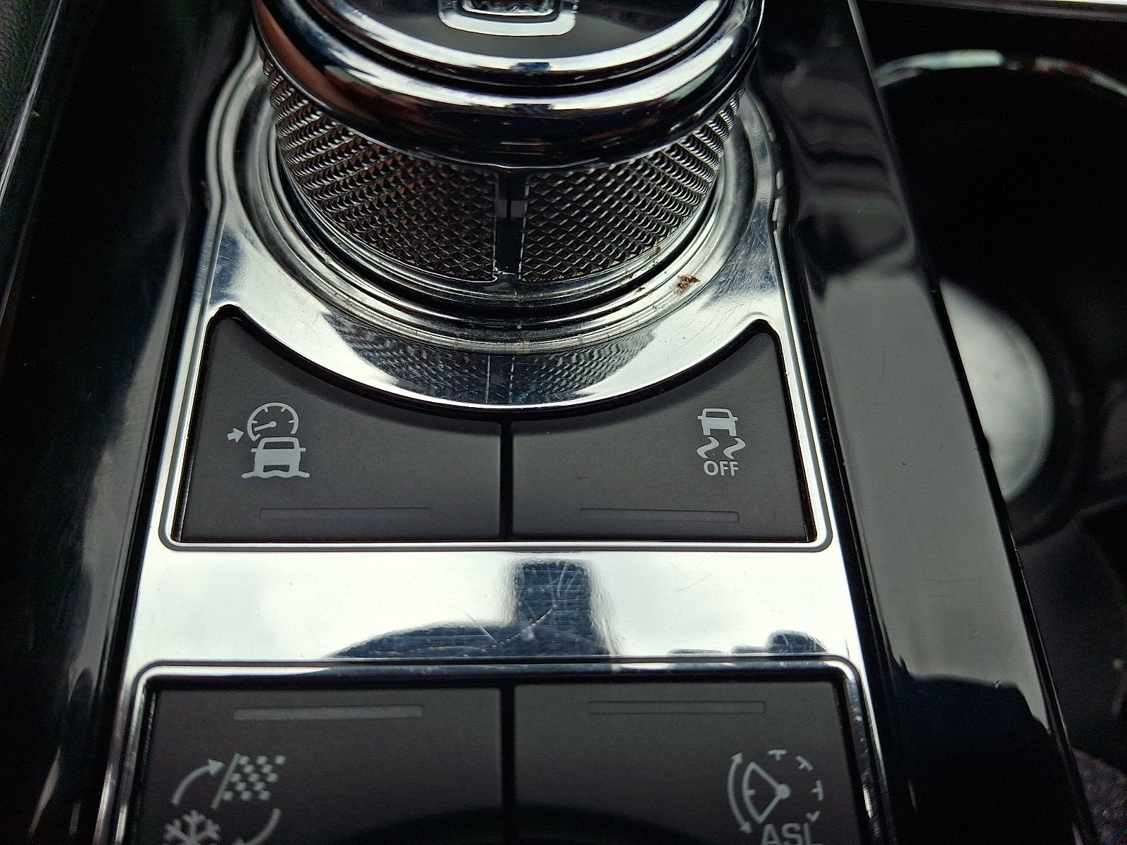 2016 Jaguar XJ R-Sport
