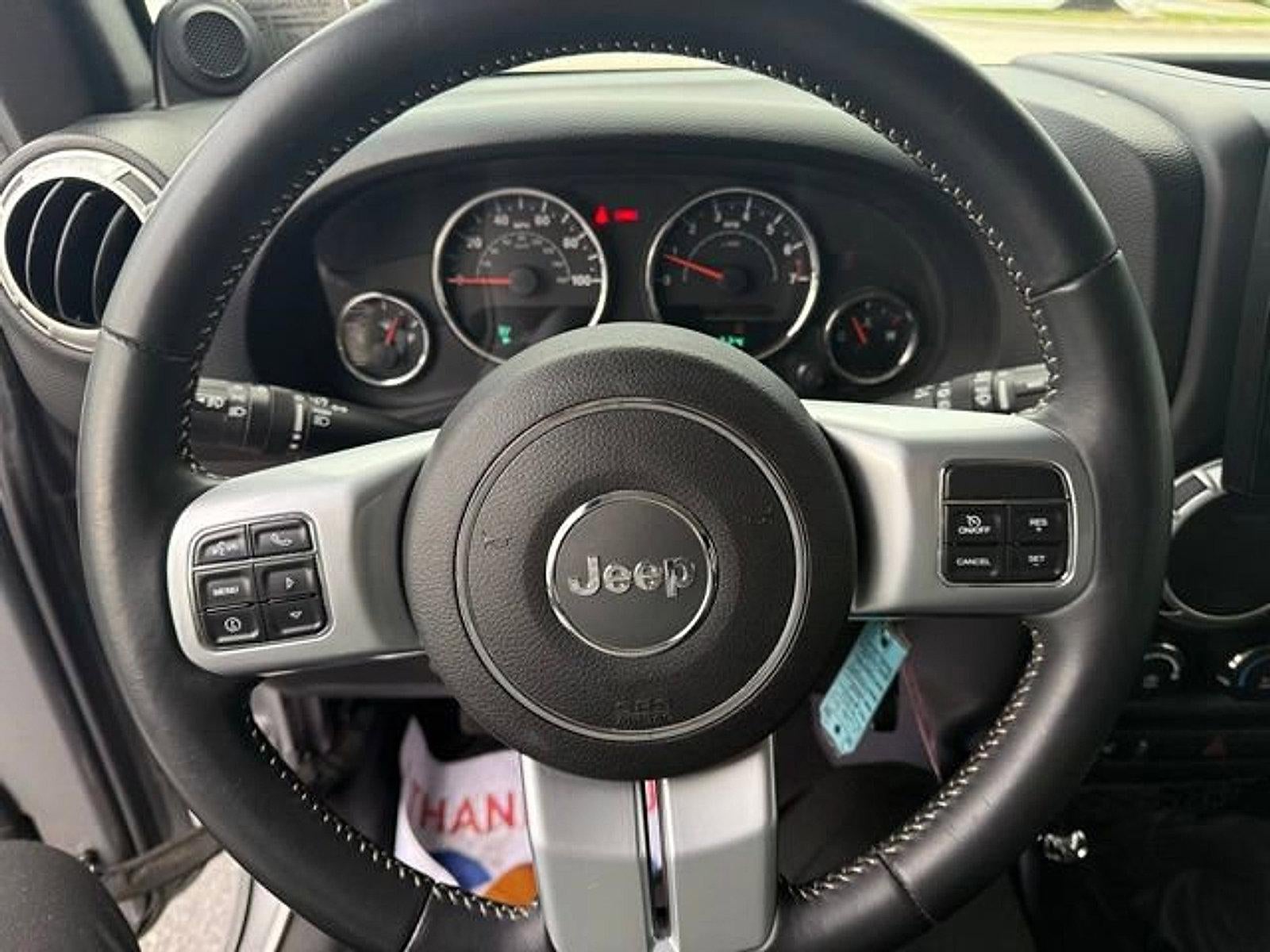 2014 Jeep Wrangler Unlimited 4WD 4dr Freedom Edition *Ltd Avail*