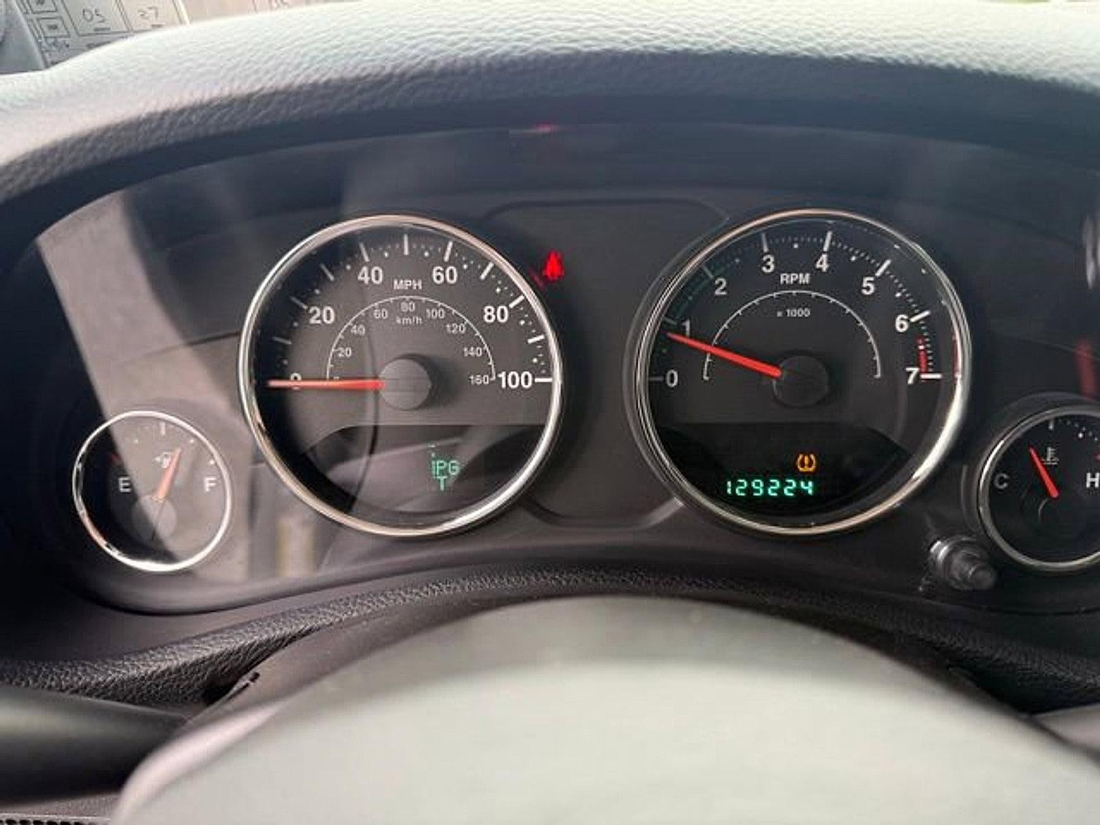 2014 Jeep Wrangler Unlimited 4WD 4dr Freedom Edition *Ltd Avail*