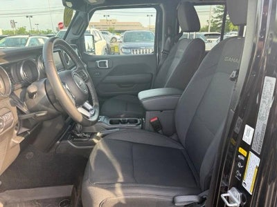 2022 Jeep Wrangler Unlimited Sahara 4x4