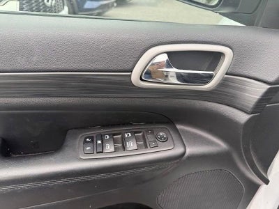 2021 Jeep Grand Cherokee Laredo X 4x4