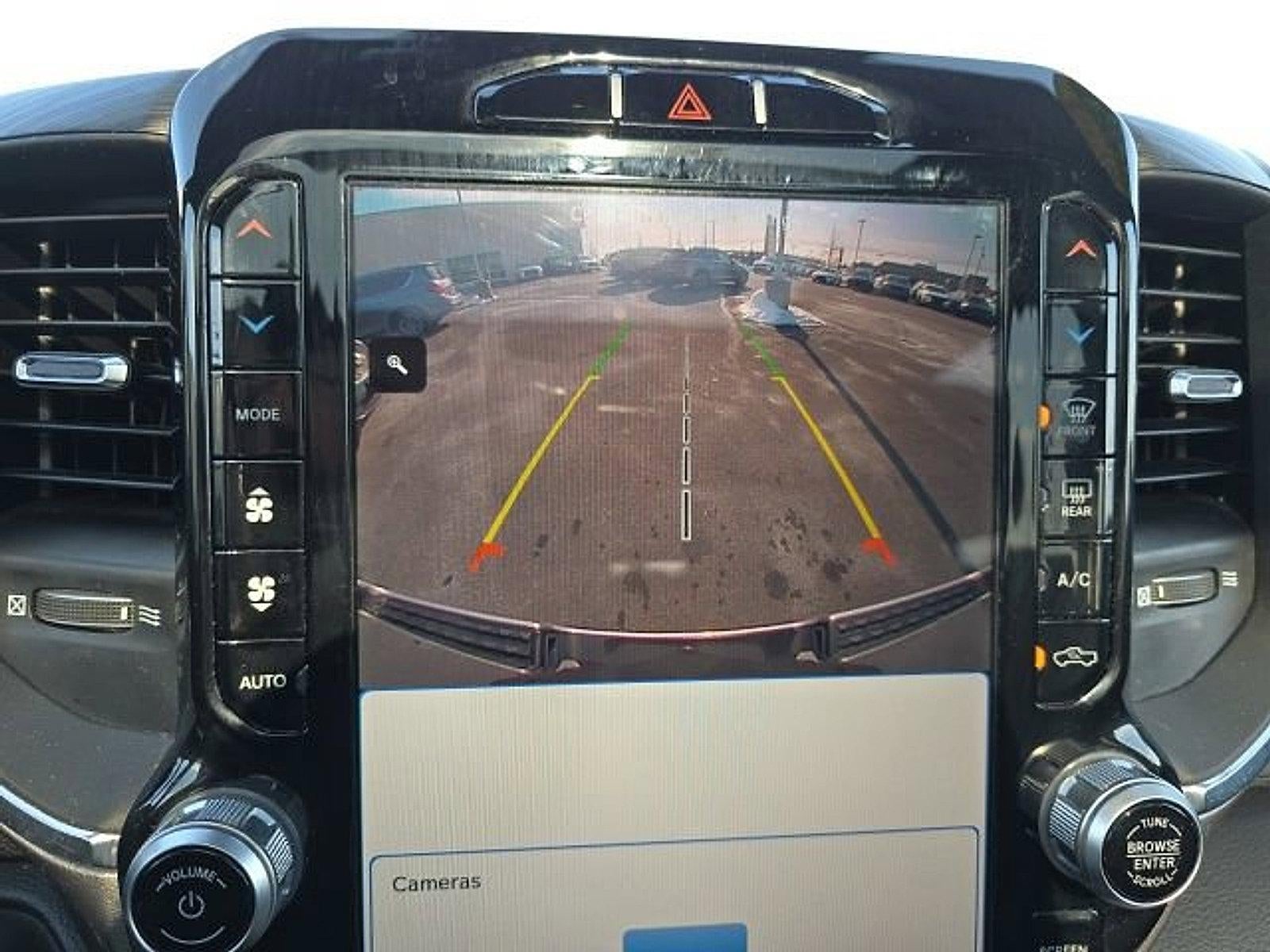 2024 RAM 1500 Laramie 4x4 Crew Cab 5'7" Box