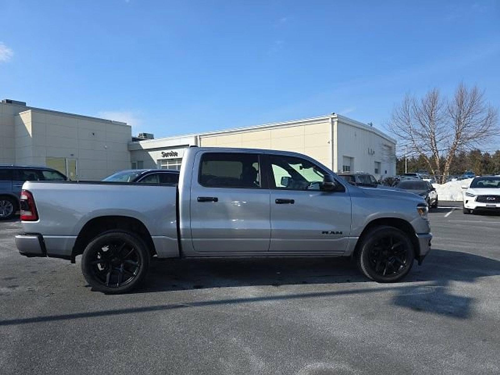 2024 RAM 1500 Laramie 4x4 Crew Cab 5'7" Box