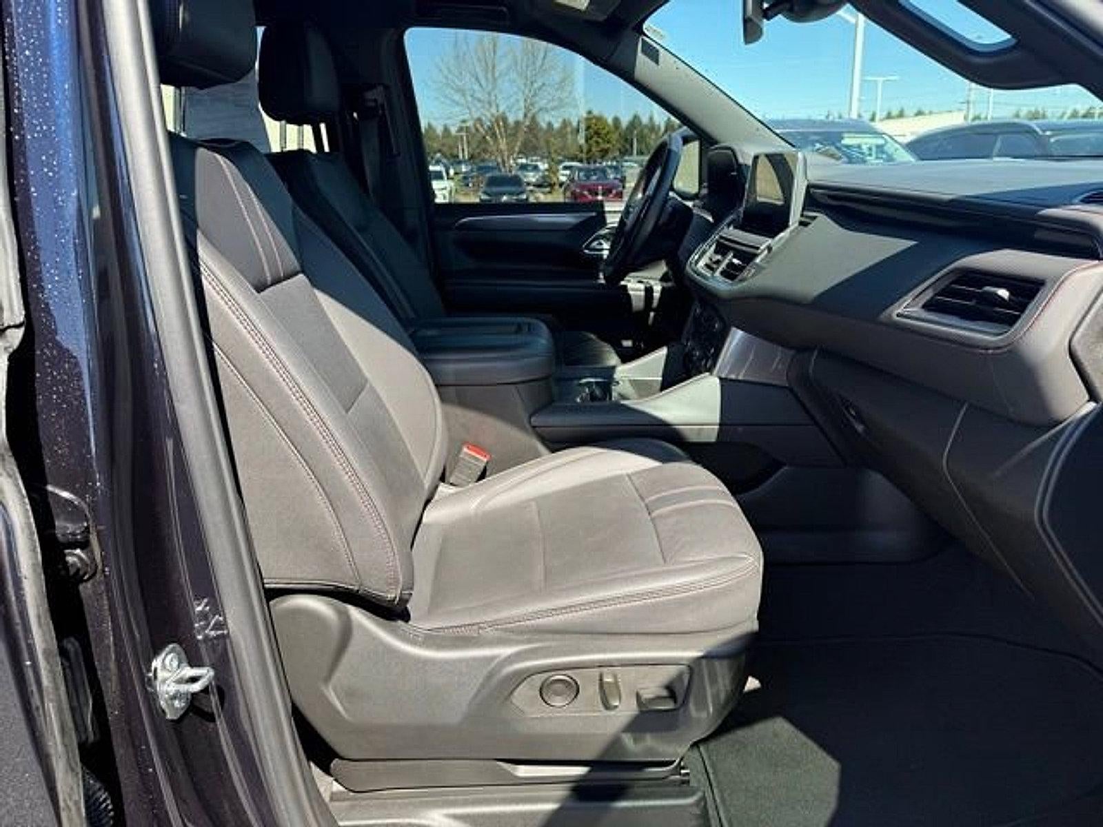 2023 Chevrolet Tahoe 4WD RST