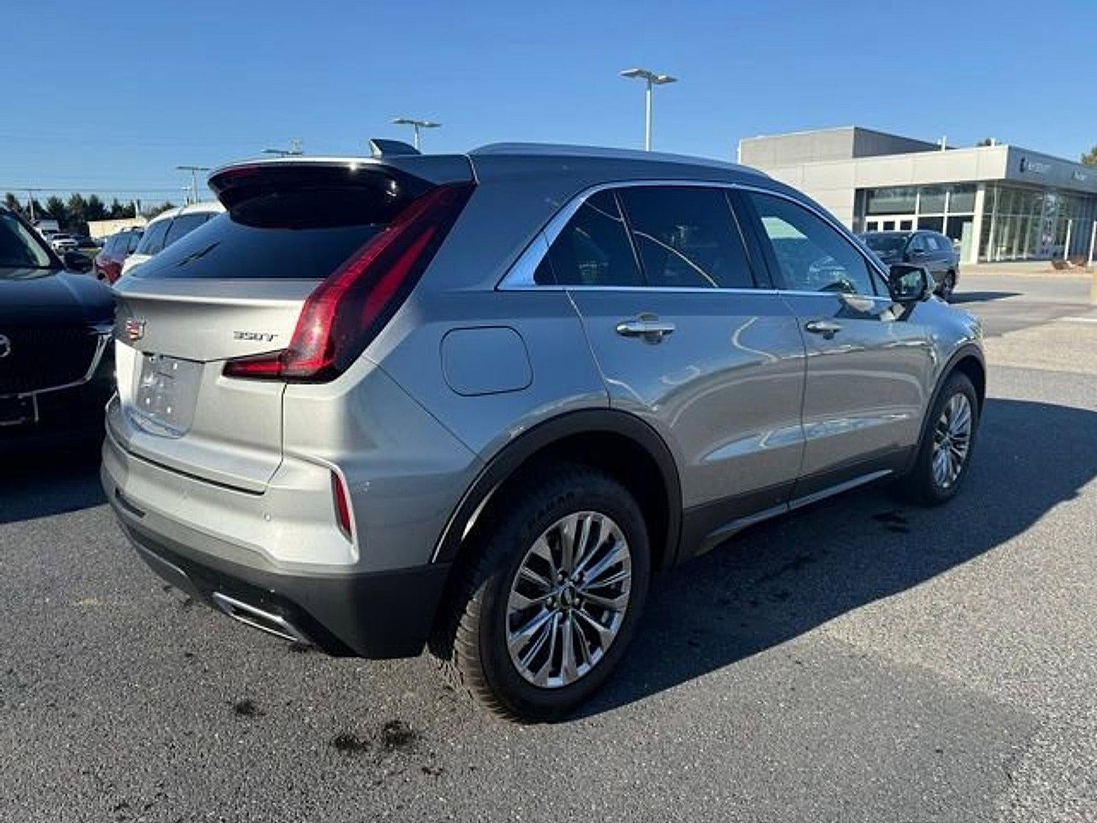 2025 Cadillac XT4 AWD 4dr Premium Luxury