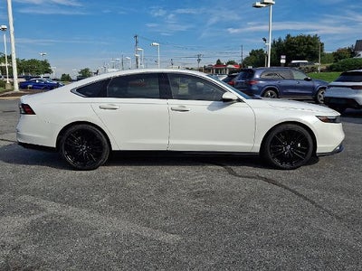 2023 Honda Accord Hybrid Touring Sedan w/o BSI