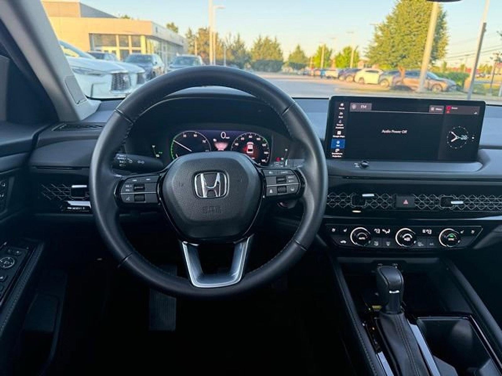 2023 Honda Accord Hybrid Touring Sedan w/o BSI