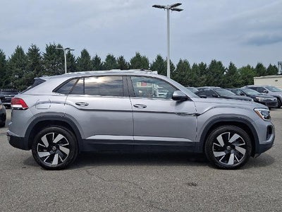 2026 Volkswagen Atlas Cross Sport 2.0T SE w/Technology 4MOTION