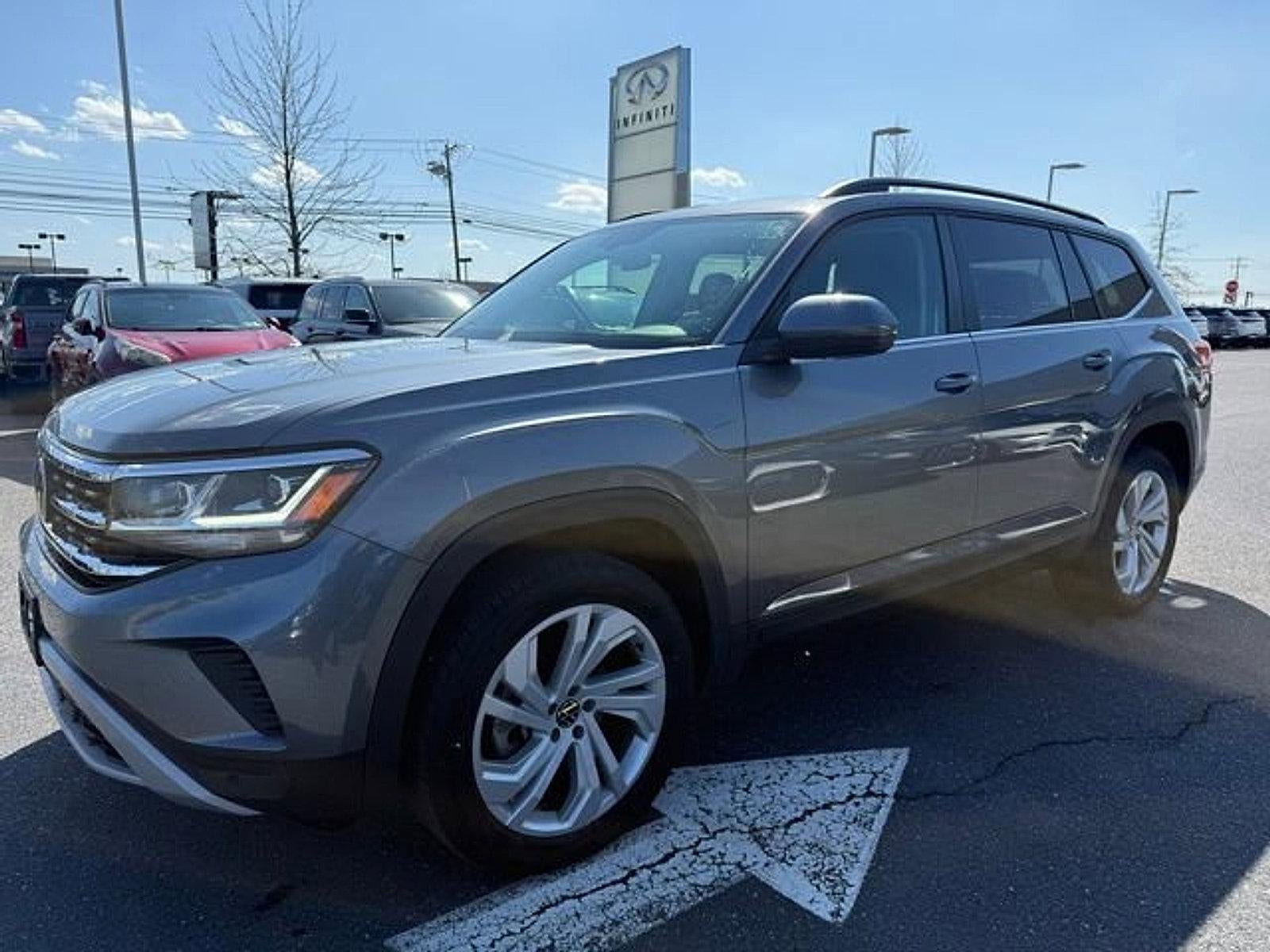 2023 Volkswagen Atlas 3.6L V6 SE w/Technology 4MOTION