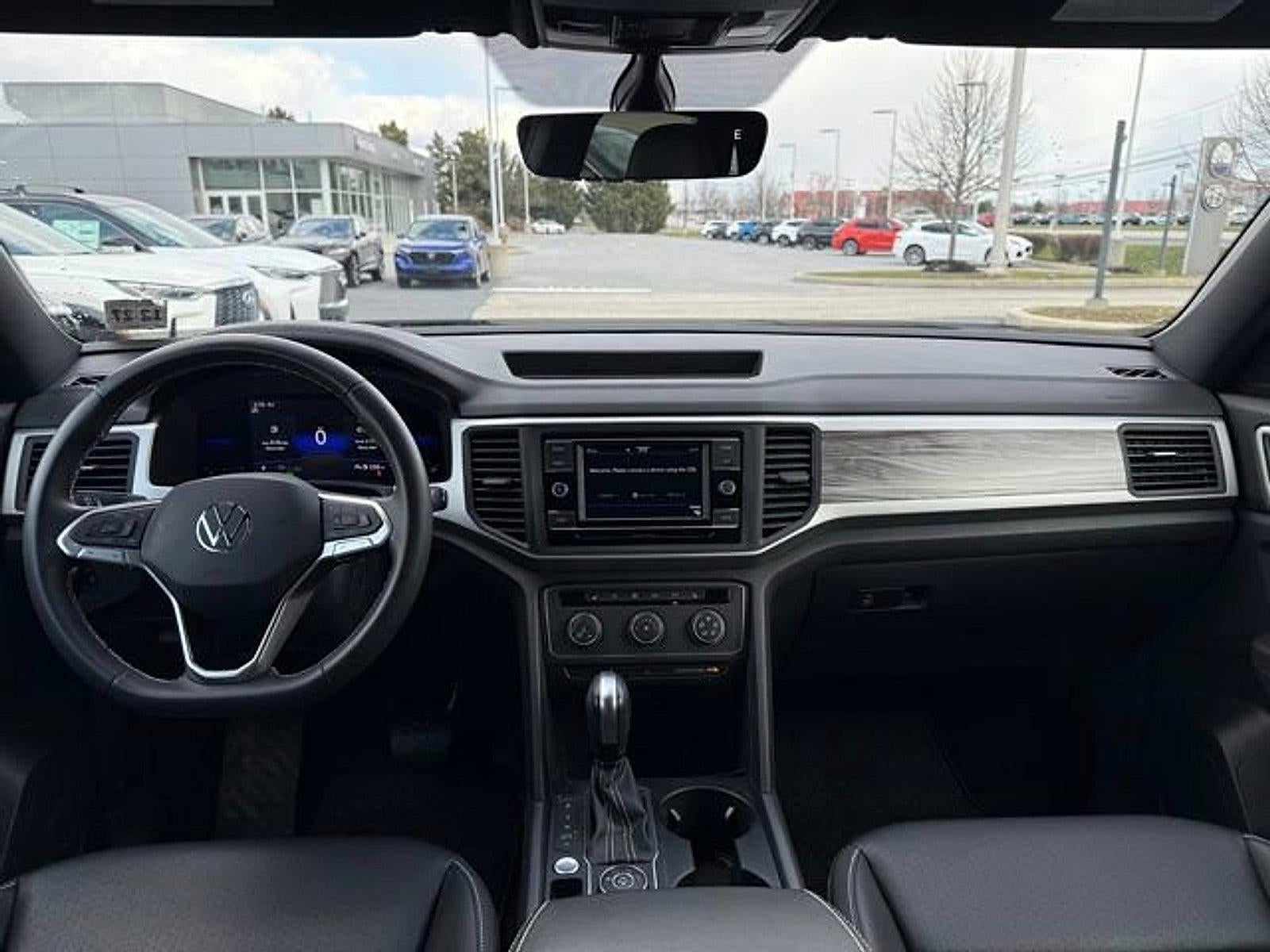 2023 Volkswagen Atlas Cross Sport 2.0T SE 4MOTION