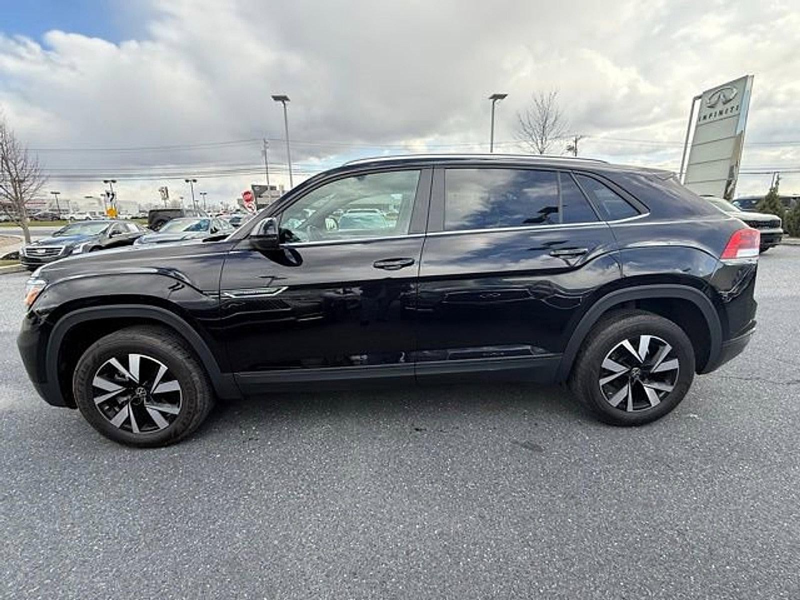 2023 Volkswagen Atlas Cross Sport 2.0T SE 4MOTION