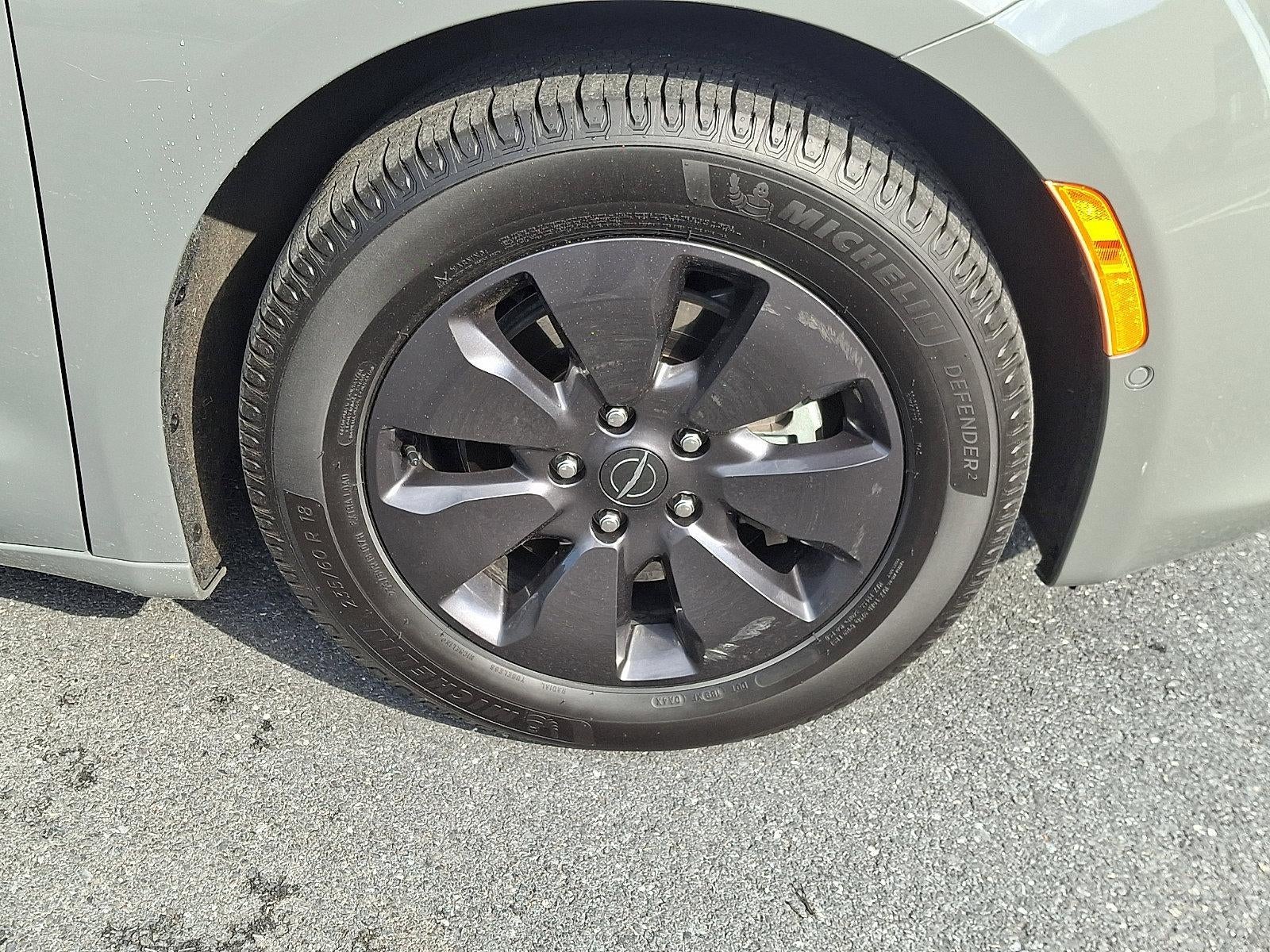 2020 Chrysler Pacifica Hybrid Red S FWD